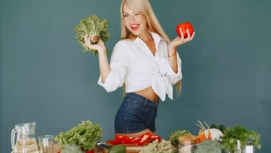 Photo of Low-fat vegan diet weight loss linked to energy density, not portion cuts
