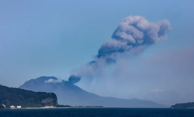 Hunga Tonga methane destruction